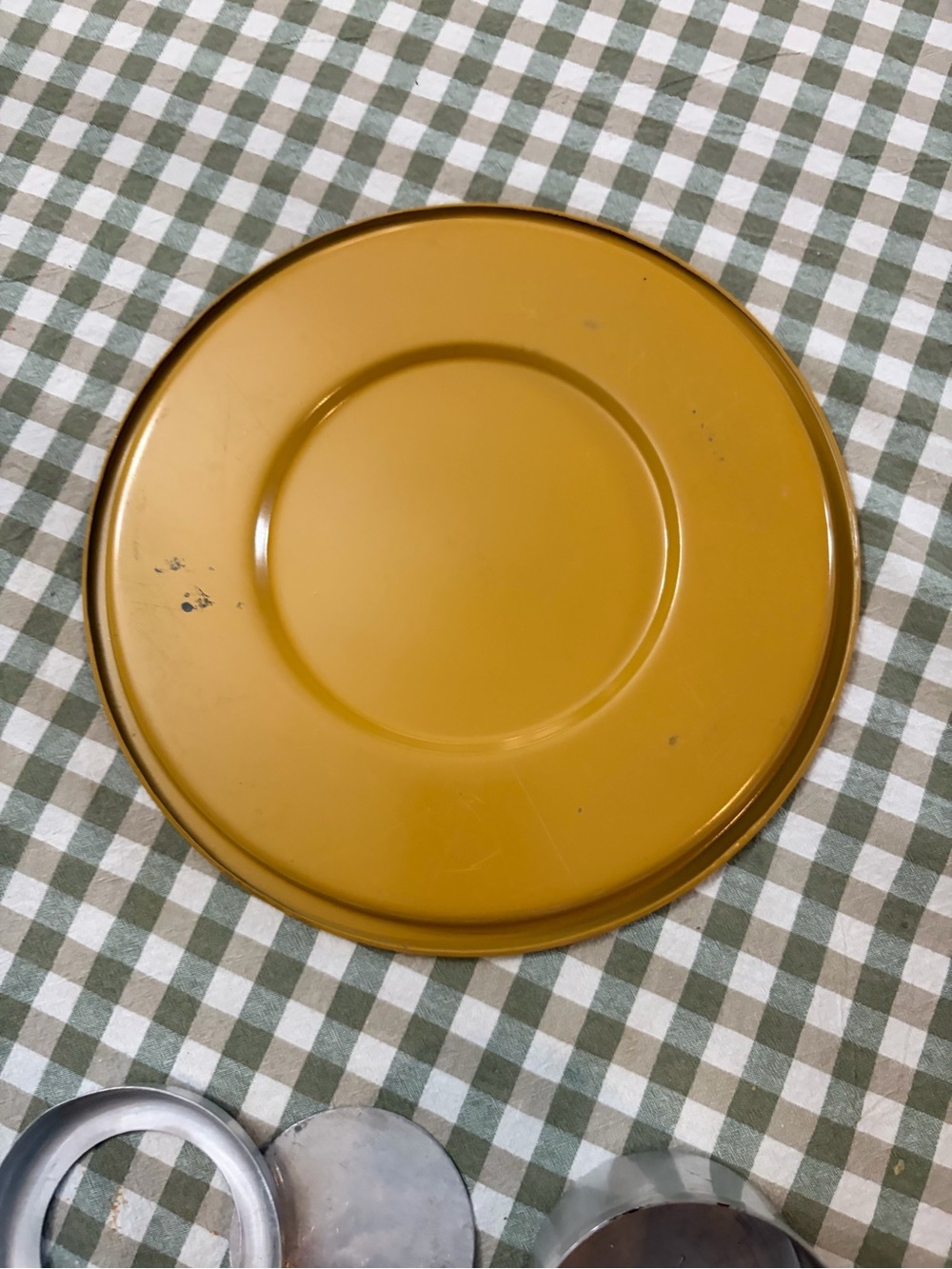 Vintage Yellow Enamel Fondue Pot with lid - Picture 9 of 11